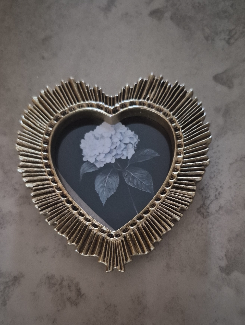 Neiman Marcus Gold Heart-Shaped Magnetic Floral Art Print/Frame